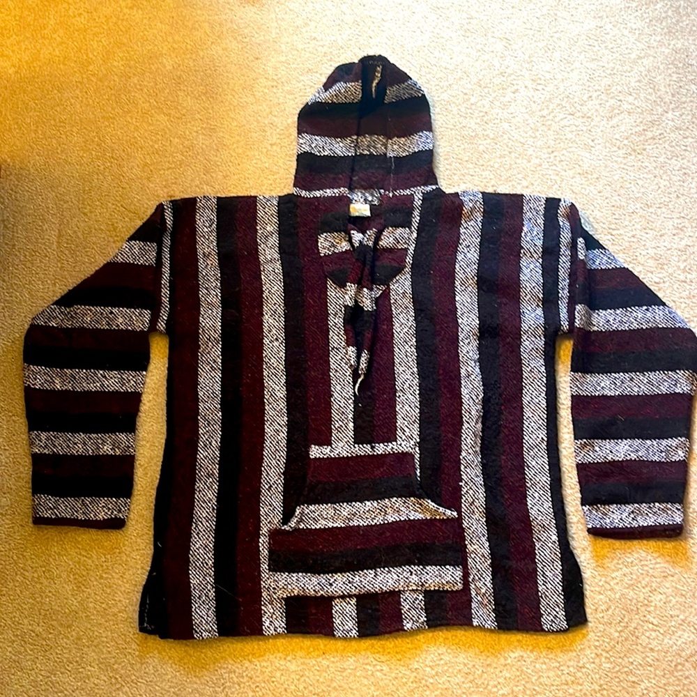 Poncho Surfer Hoodie - San Patricia
